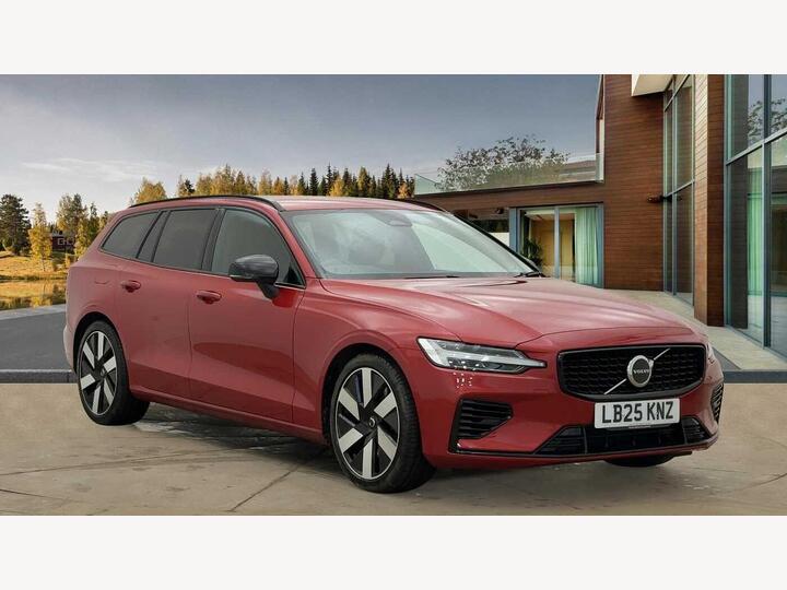 Volvo V60 2.0 T6 18.8kWh Plus Auto AWD Euro 6 (s/s) 5dr