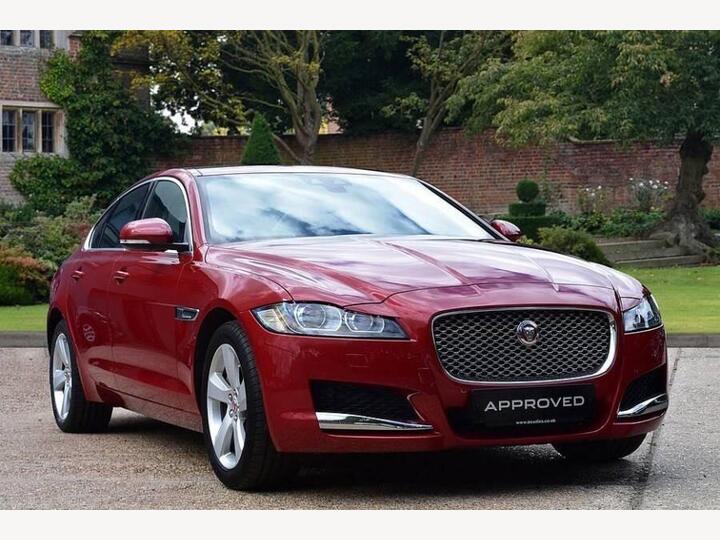 Jaguar XF 2.0d Portfolio Auto Euro 6 (s/s) 4dr
