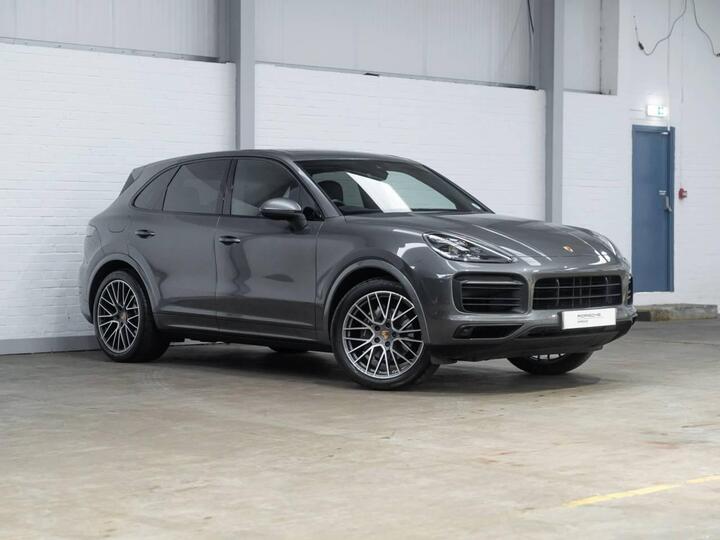 Porsche Cayenne 3.0T V6 TiptronicS 4WD Euro 6 (s/s) 5dr Porsche Cayenne 3.0T V6 TiptronicS 4WD Euro 6 (s/s) 5dr