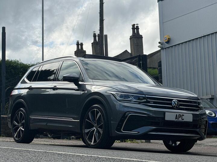 Volkswagen Tiguan Allspace 2.0 TDI R-Line DSG 4Motion Euro 6 (s/s) 5dr