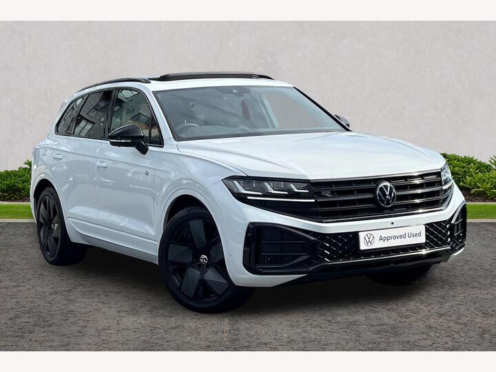 Volkswagen Touareg 3.0 TDI V6 Black Edition Tiptronic 4Motion Euro 6 (s/s) 5dr