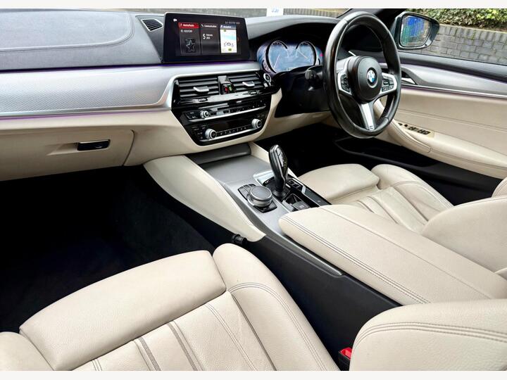 BMW 5 Series 2.0 520d M Sport Auto Euro 6 (s/s) 4dr