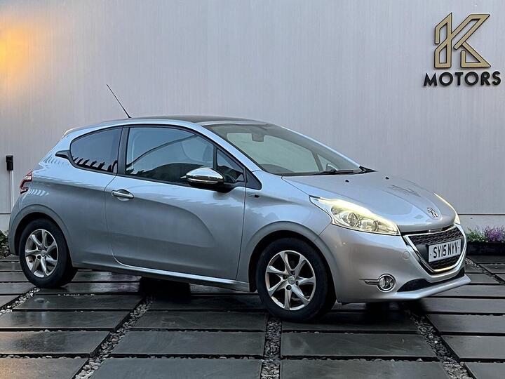 Peugeot 208 1.2 VTi PureTech Style Euro 5 3dr