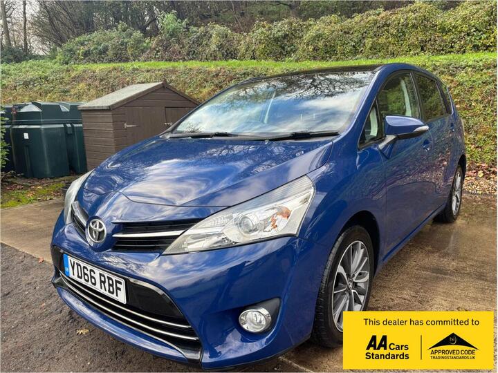 Toyota Verso 1.8 V-Matic Design Multidrive S Euro 6 5dr (7 Seat) Toyota Verso 1.8 V-Matic Design Multidrive S Euro 6 5dr (7 Seat)