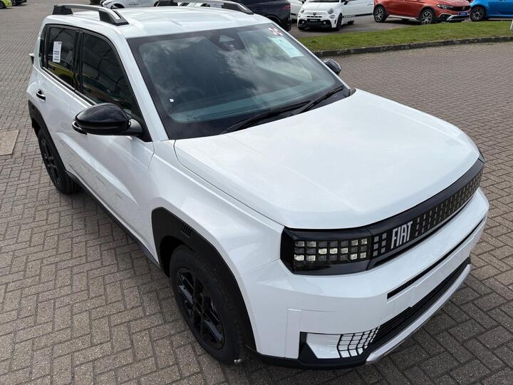 Fiat Grande Panda Hybrid 1.2 MHEV Icon E-DCT Euro 6 (s/s) 5dr