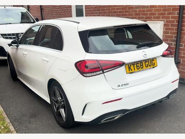 Mercedes-Benz A Class 2.0 A250 AMG Line 7G-DCT Euro 6 (s/s) 5dr