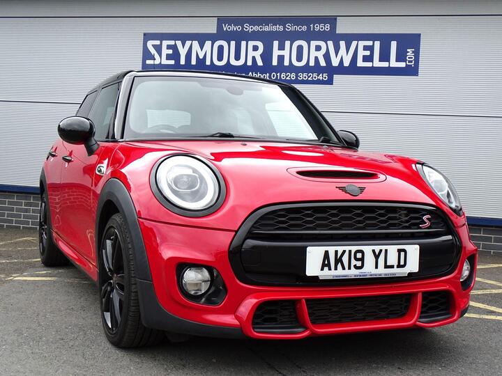 MINI Hatch 2.0 Cooper S Sport Steptronic Euro 6 (s/s) 5dr