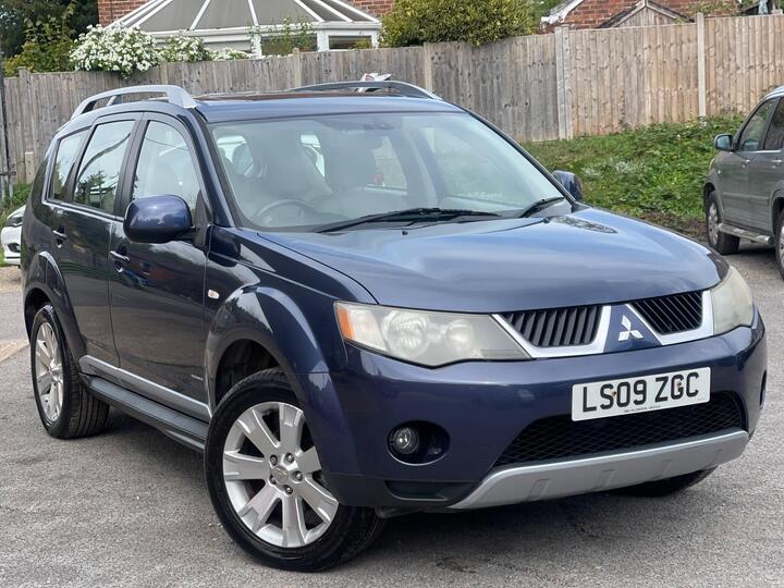 Mitsubishi Outlander 2.4 MIVEC Elegance Auto 4WD Euro 4 5dr