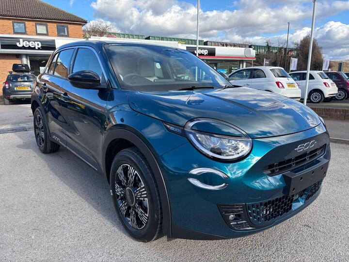 Fiat 600 Ice 1.2 MHEV La Prima E-DCT Euro 6 (s/s) 5dr
