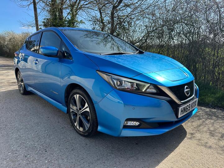 Nissan Leaf 40kWh Tekna Auto 5dr