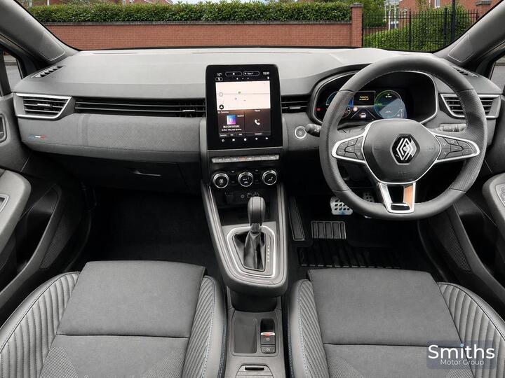 Renault Clio 1.6 E-TECH Techno+ Auto Euro 6 (s/s) 5dr