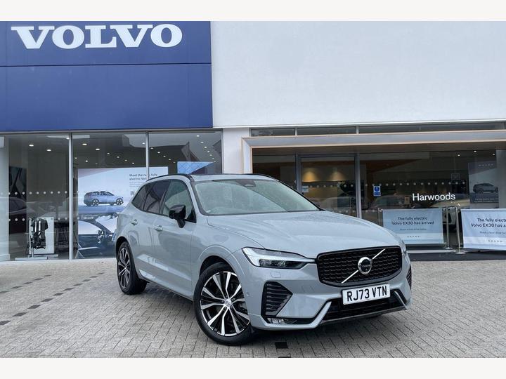 Volvo XC60 2.0 B5 MHEV Ultimate Auto AWD Euro 6 (s/s) 5dr