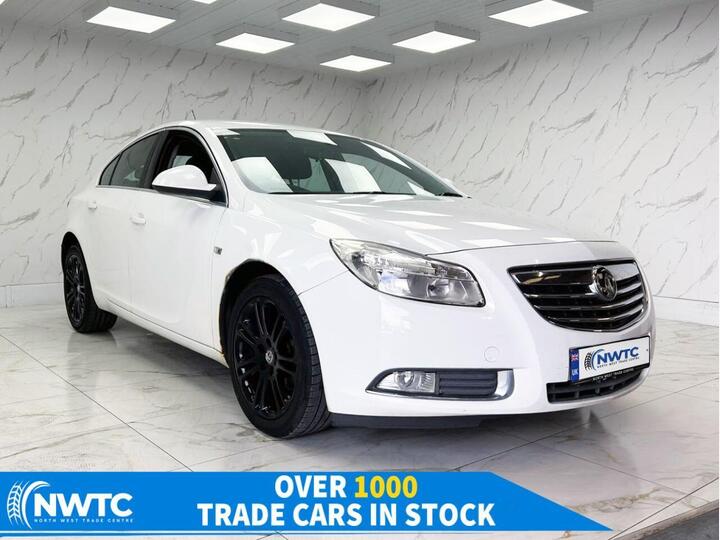 Vauxhall INSIGNIA 1.8 16V Exclusiv Euro 5 5dr