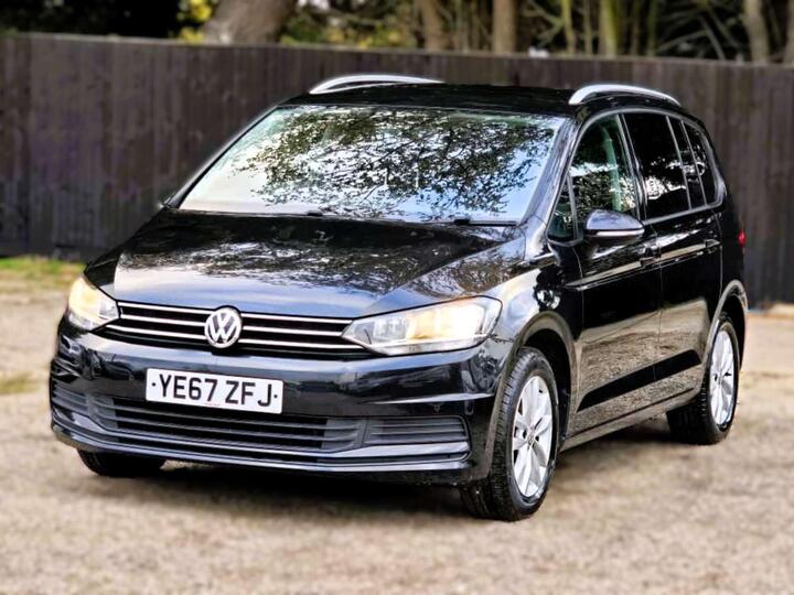 Volkswagen TOURAN 1.6 TDI SE Euro 6 (s/s) 5dr Volkswagen TOURAN 1.6 TDI SE Euro 6 (s/s) 5dr