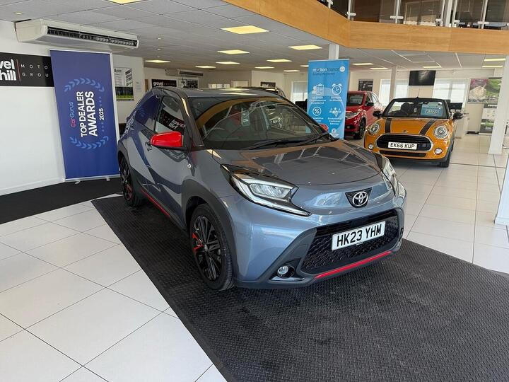 Toyota Aygo X 1.0 VVT-i Undercover Euro 6 (s/s) 5dr