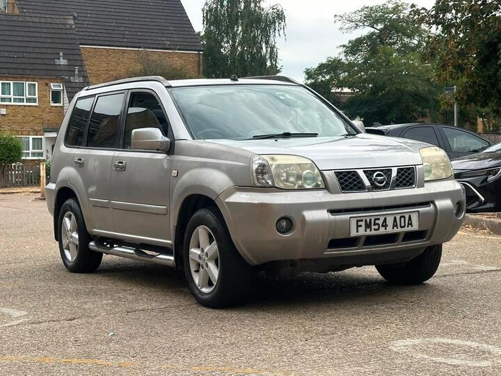 Nissan X-Trail 2.5i SVE 5dr