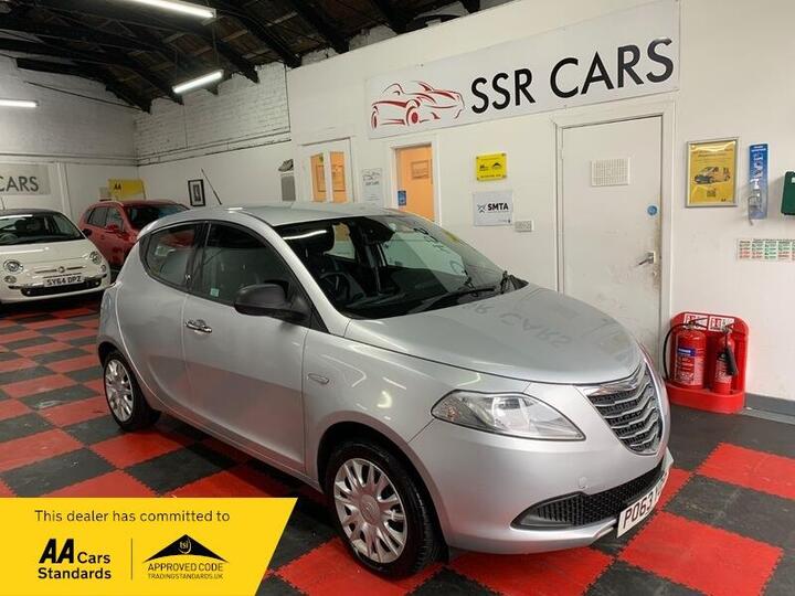 Chrysler Ypsilon S