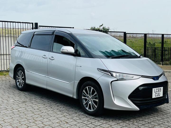 Toyota Estima HYBRID AUTO CRUISE 2.4L 8 SEATS 5dr