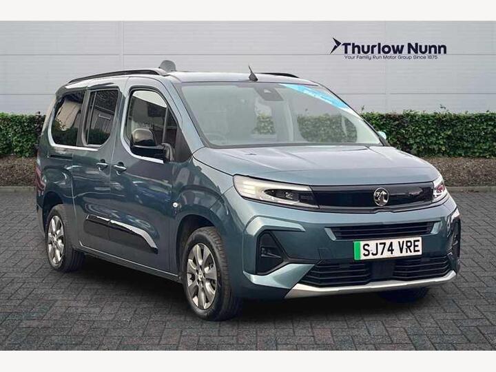Vauxhall Combo Life Electric 52kWh Ultimate XL MPV Auto 5dr (7.4kW Charger) Vauxhall Combo Life Electric 52kWh Ultimate XL MPV Auto 5dr (7.4kW Charger)