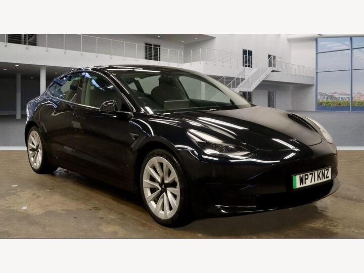 Tesla Model 3 Standard Range Plus Auto RWD 4dr