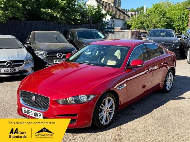 Jaguar XE 2.0d Prestige Auto Euro 6 (s/s) 4dr