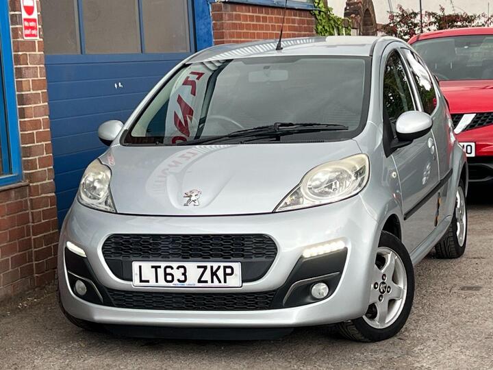 Peugeot 107 1.0 12V Allure Euro 5 5dr
