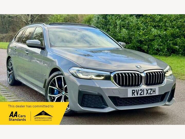 BMW 5 SERIES 3.0 530d MHT M Sport Touring Steptronic XDrive Euro 6 (s/s) 5dr