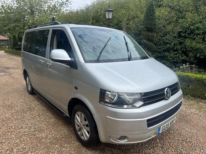Volkswagen Caravelle 2.0 TDI BlueMotion Tech Executive Euro 5 (s/s) 5dr