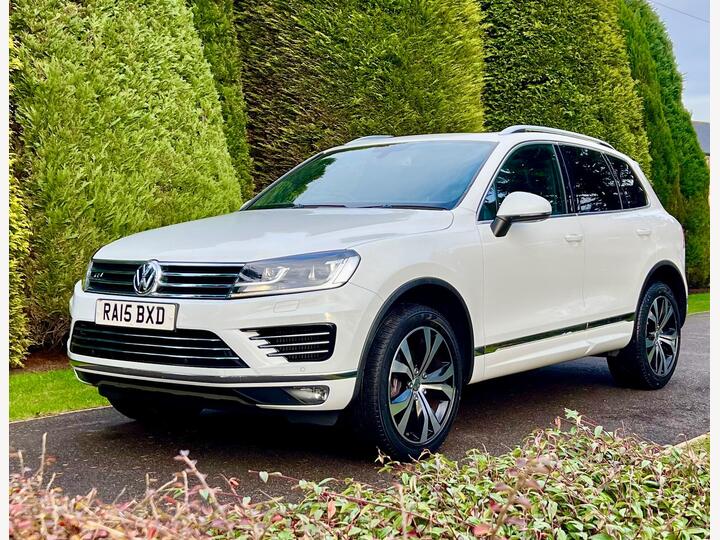 Volkswagen Touareg 3.0 TDI V6 BlueMotion Tech R-Line Tiptronic 4WD Euro 6 (s/s) 5dr