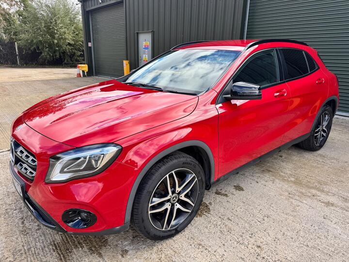 Mercedes-Benz GLA 1.6 GLA180 Urban Edition 7G-DCT Euro 6 (s/s) 5dr