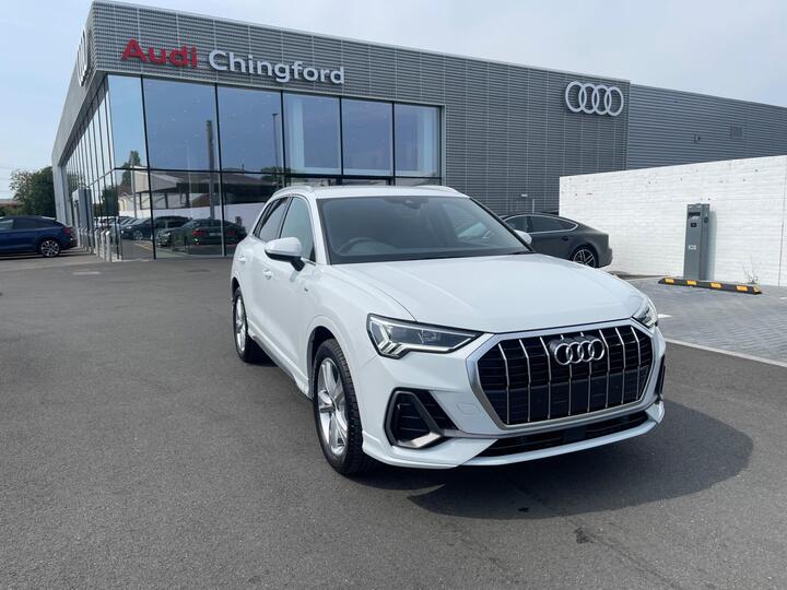 Audi Q3 1.5 TFSI CoD 35 S Line S Tronic Euro 6 (s/s) 5dr