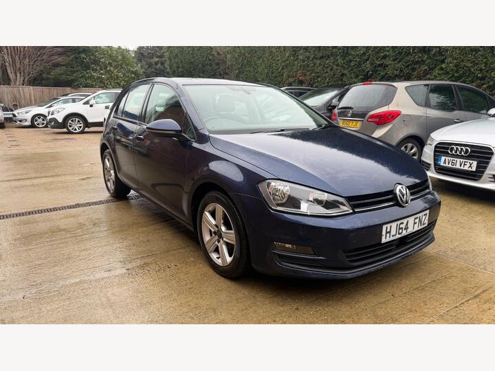 Volkswagen Golf 1.6 TDI BlueMotion Tech Match DSG Euro 5 (s/s) 5dr Volkswagen Golf 1.6 TDI BlueMotion Tech Match DSG Euro 5 (s/s) 5dr