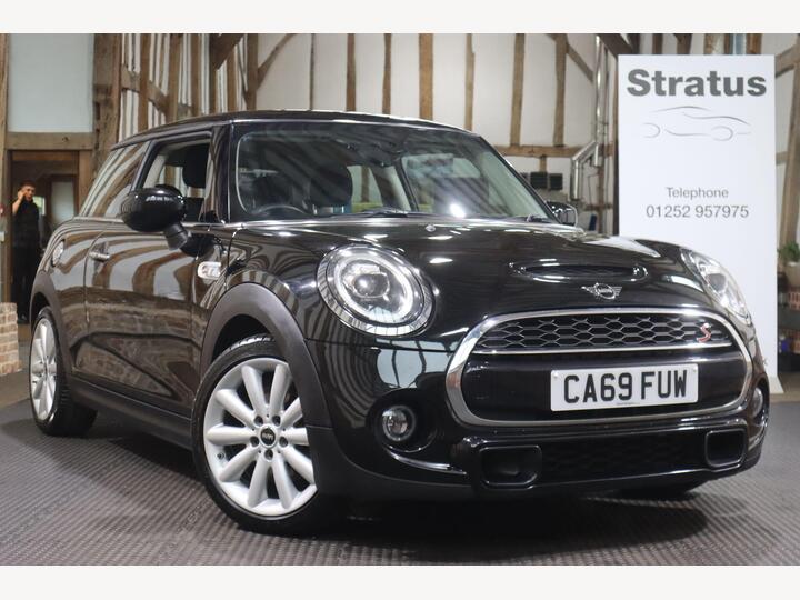 MINI Hatch 2.0 Cooper S Classic Steptronic Euro 6 (s/s) 3dr