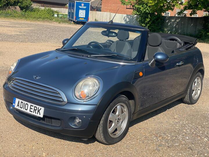 MINI Convertible 1.6 Cooper Euro 5 2dr