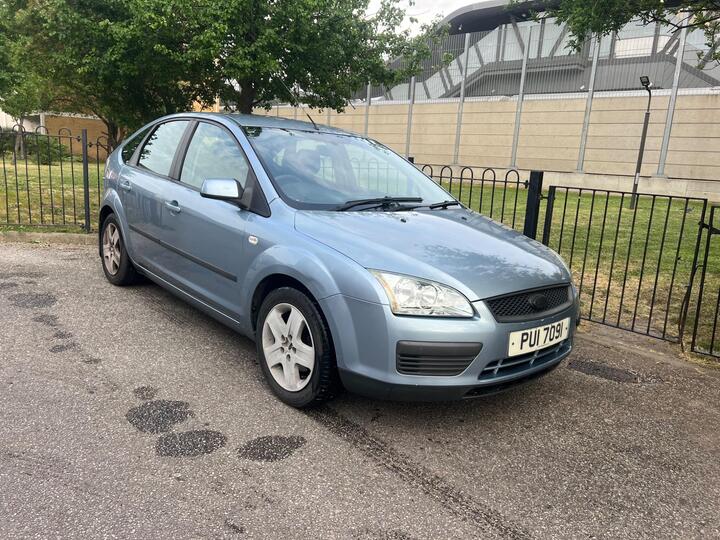 Ford Focus 1.6 LX 5dr