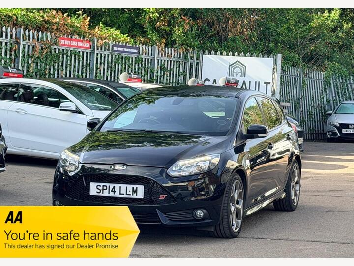 Ford Focus 2.0T EcoBoost ST-3 Euro 5 (s/s) 5dr