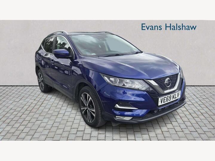 Nissan Qashqai 1.3 DIG-T N-Connecta Euro 6 (s/s) 5dr