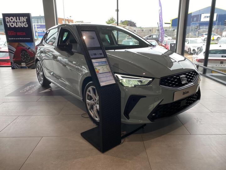 SEAT Ibiza 1.0 TSI FR First Edition Euro 6 (s/s) 5dr