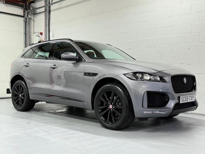 Jaguar F-PACE 2.0 D180 Chequered Flag Auto AWD Euro 6 (s/s) 5dr
