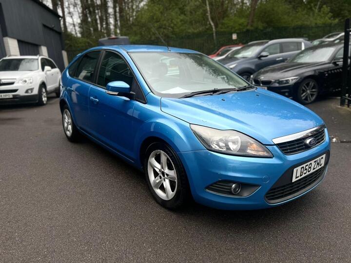Ford Focus 1.6 Zetec 5dr