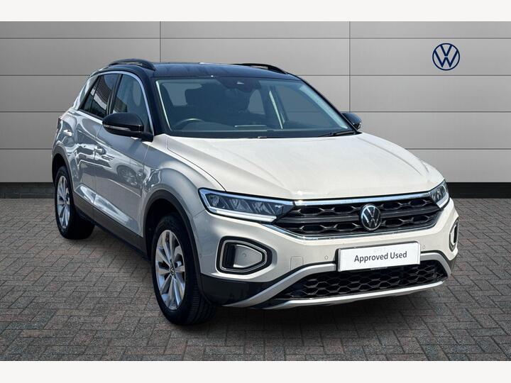 Volkswagen T-roc 1.5 TSI Match DSG Euro 6 (s/s) 5dr Volkswagen T-roc 1.5 TSI Match DSG Euro 6 (s/s) 5dr
