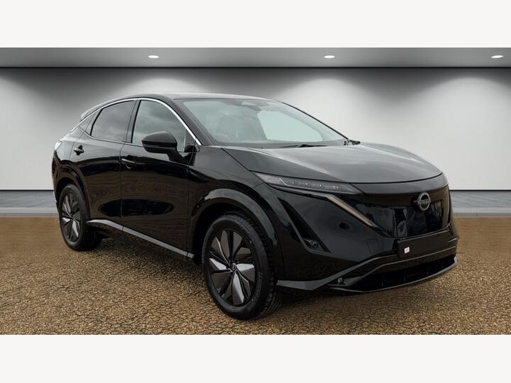 Nissan ARIYA 63kWh Advance Auto 5dr 7.4kW Charger