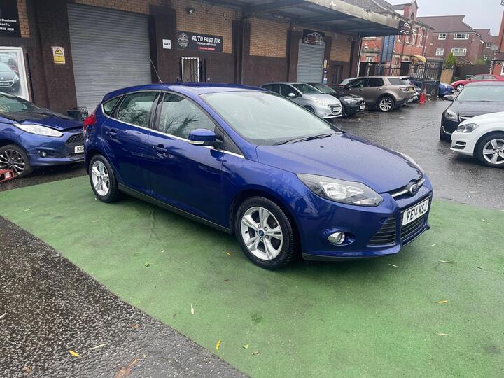 Ford Focus 1.0T EcoBoost Zetec Euro 5 (s/s) 5dr