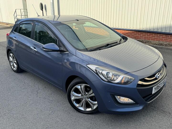 Hyundai I30 1.6 CRDi Premium Euro 5 5dr