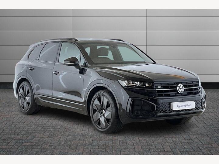 Volkswagen Touareg 3.0 TDI V6 Black Edition Tiptronic 4Motion Euro 6 (s/s) 5dr