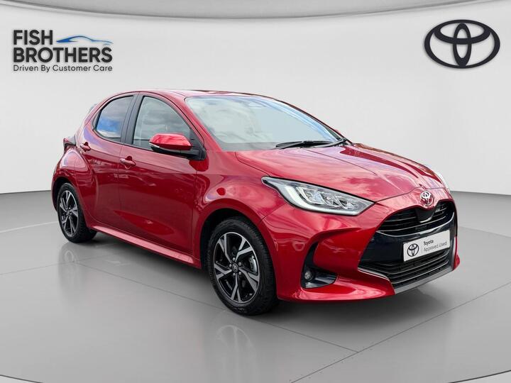Toyota Yaris 1.5 VVT-h Design E-CVT Euro 6 (s/s) 5dr