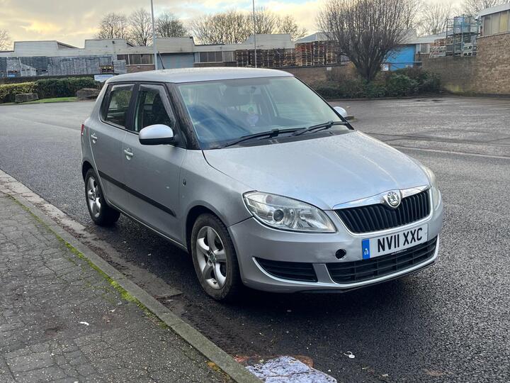 Skoda Fabia 1.2 TSI SE DSG Euro 5 5dr Skoda Fabia 1.2 TSI SE DSG Euro 5 5dr