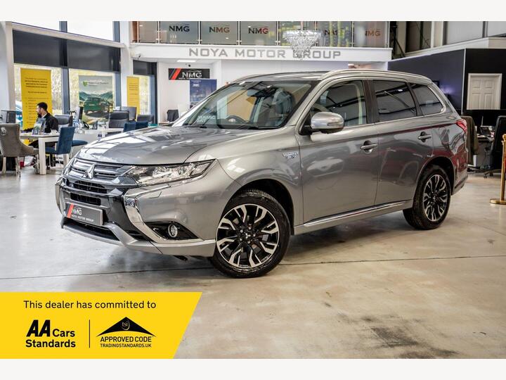 Mitsubishi OUTLANDER 2.0h 12kWh 4h CVT 4WD Euro 6 (s/s) 5dr