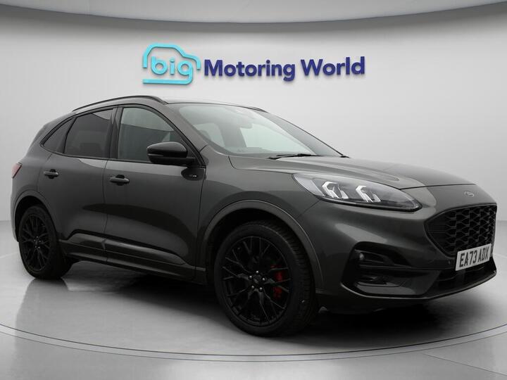 Ford Kuga 2.5 Duratec 14.4kWh Black Package Edition CVT Euro 6 (s/s) 5dr