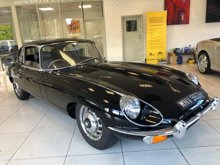 Jaguar E-Type Series 2 4.2 Straight Six 2+2  Manual